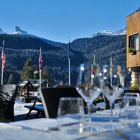 Hotel Mirage Cortina d'Ampezzo Exterior photo
