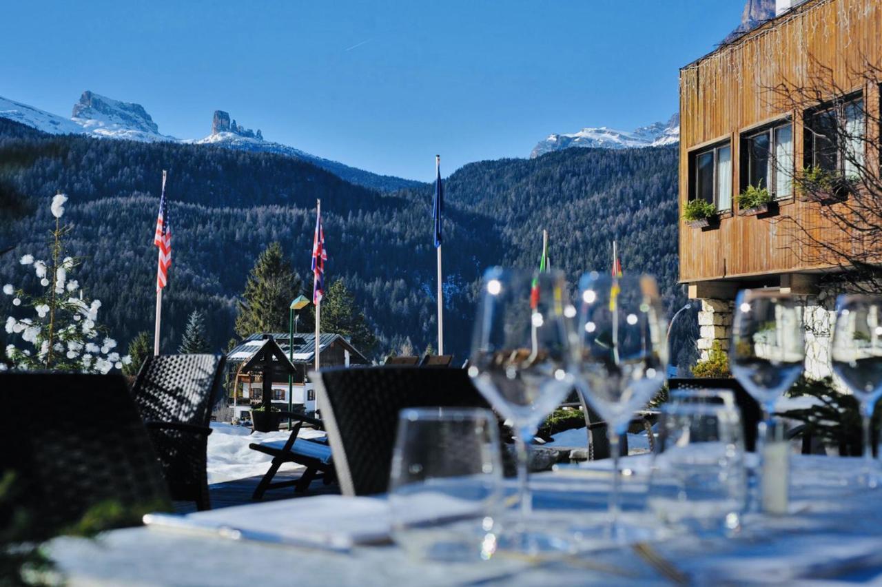 Hotel Mirage Cortina d'Ampezzo Exterior photo