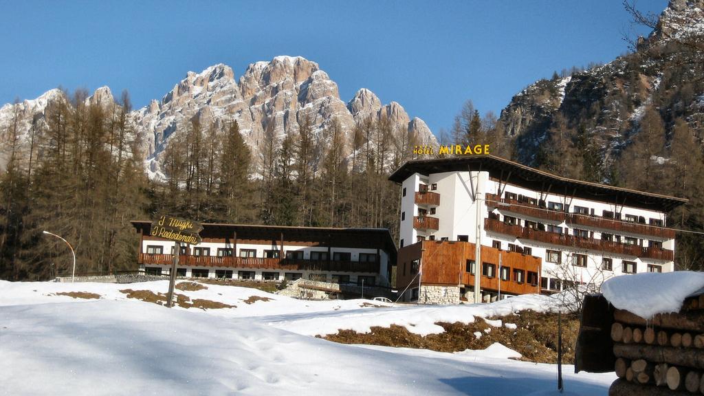 Hotel Mirage Cortina d'Ampezzo Exterior photo
